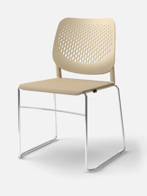 One-Shot skid base chair in Cream