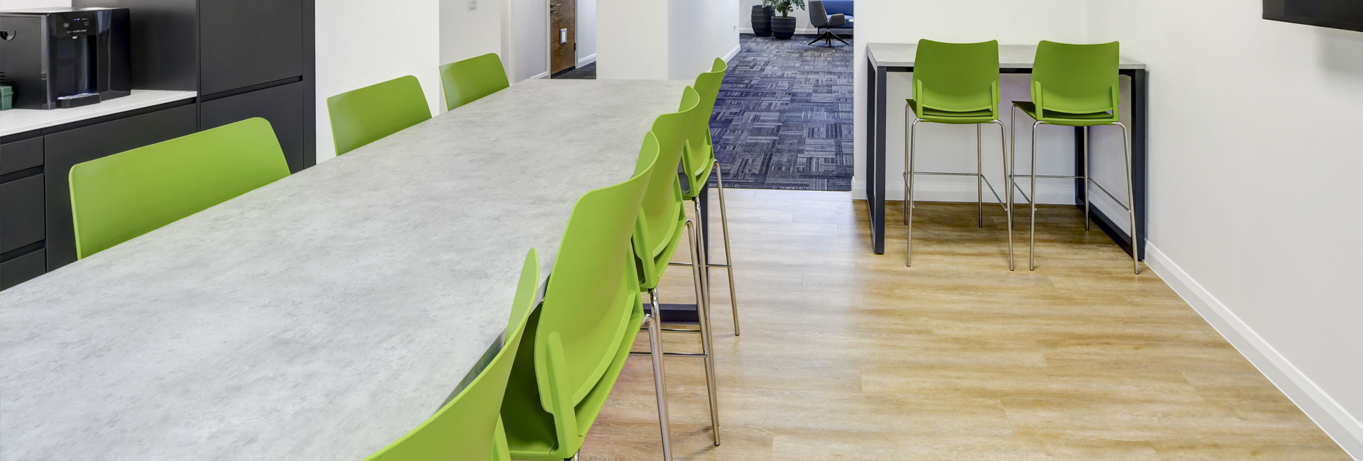 Melita canteen stool with high back