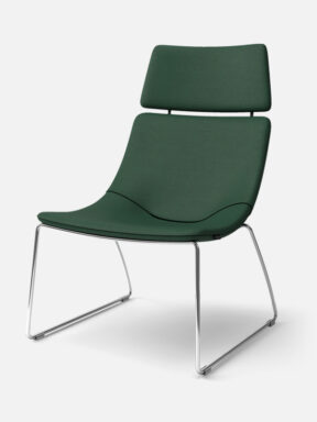 Valido Lounge Chair with Skid Base with headrest