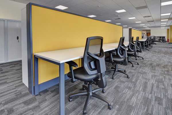 Flexiform Pico Side to Side Desk 4P Grey White