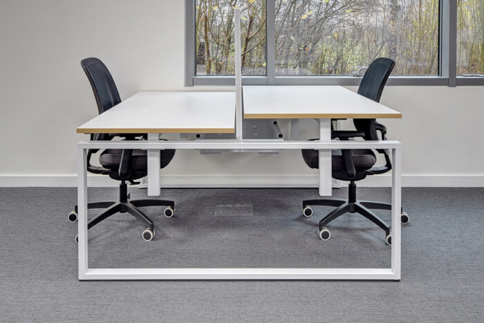Height adjustable office desks