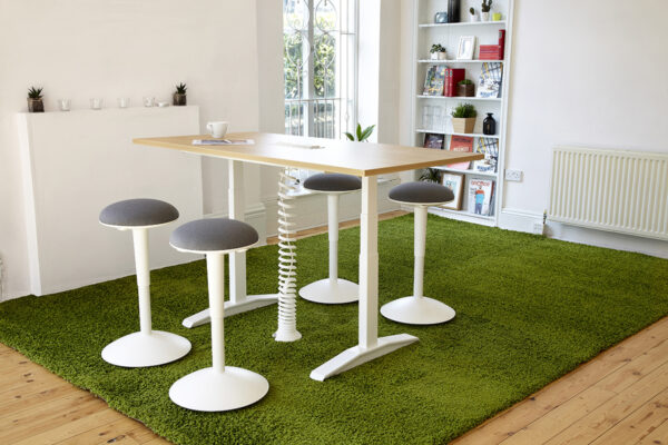 small height adjustable office table