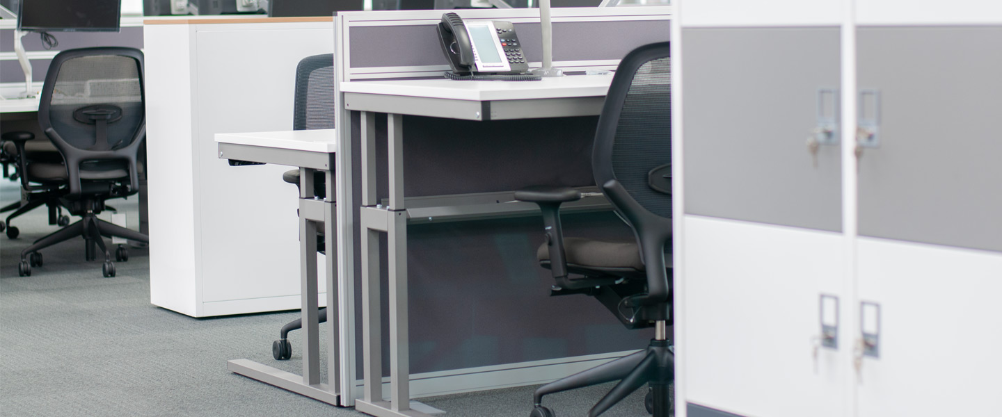 manual height adjustable desk