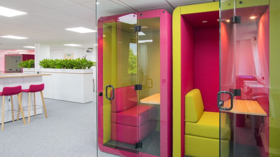 office-move-and-furniture-instalation