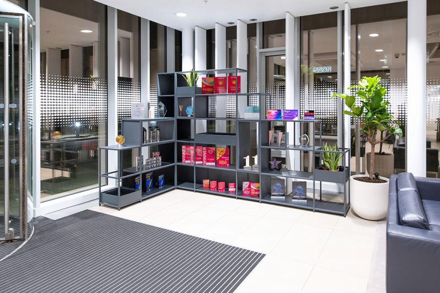 Flexigrid office dividers and partitioning