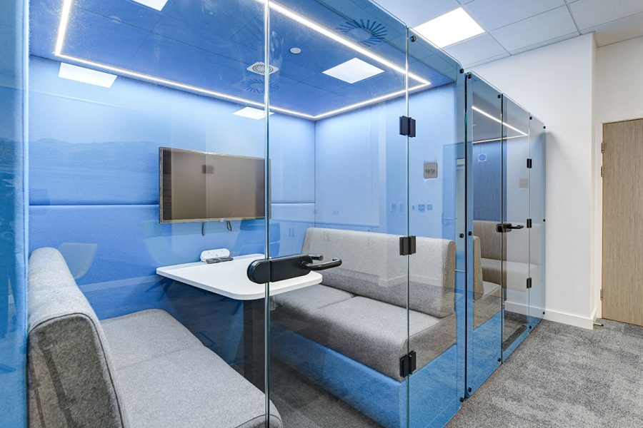 Enclosed office pod
