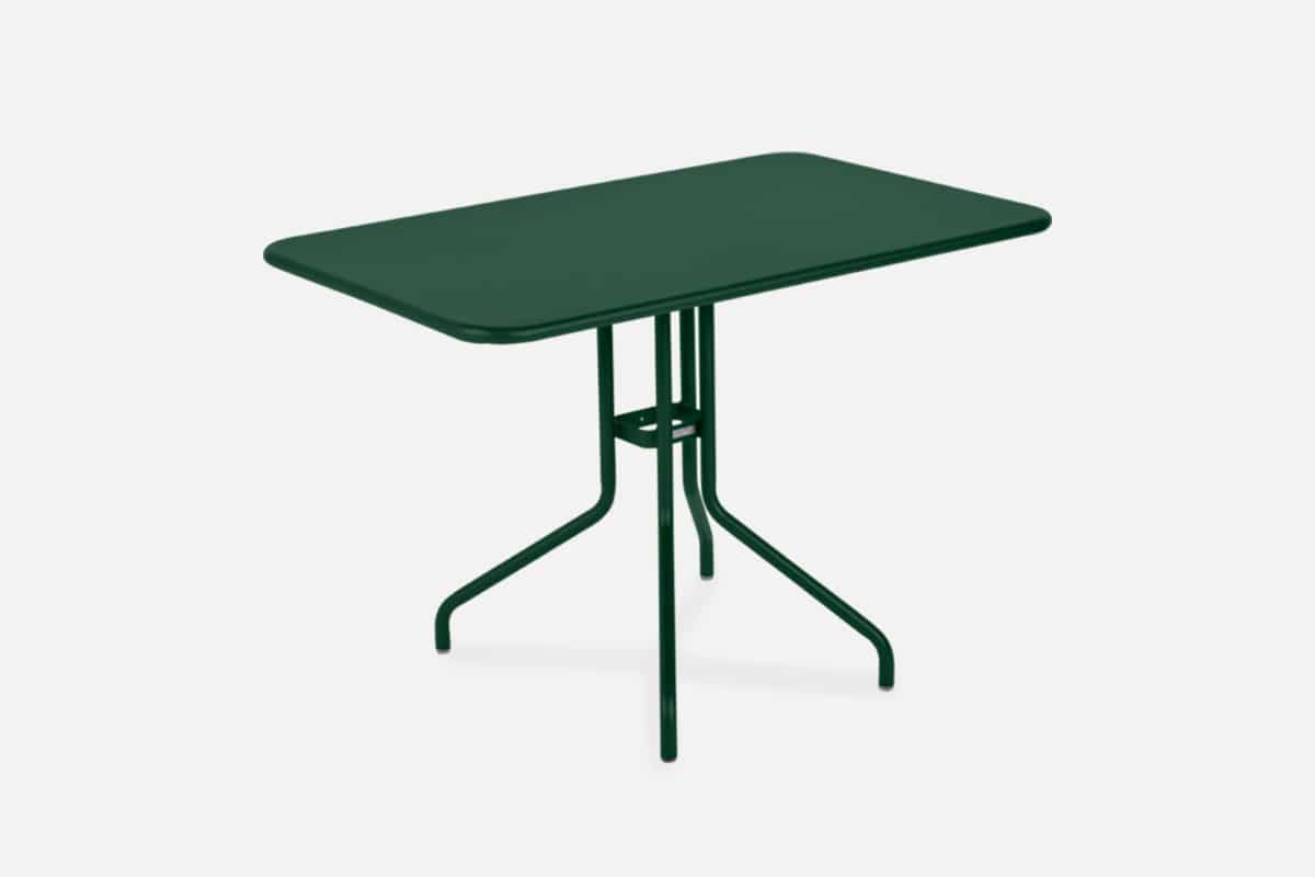 Commercial outdoor tables flexiform