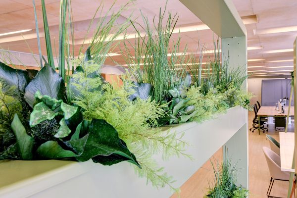Hoop Mobile office planters