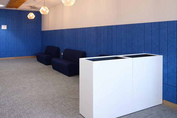 Flora freestanding office planters