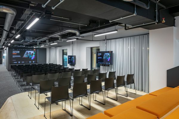 Xpresso Stacking Conference Chairs