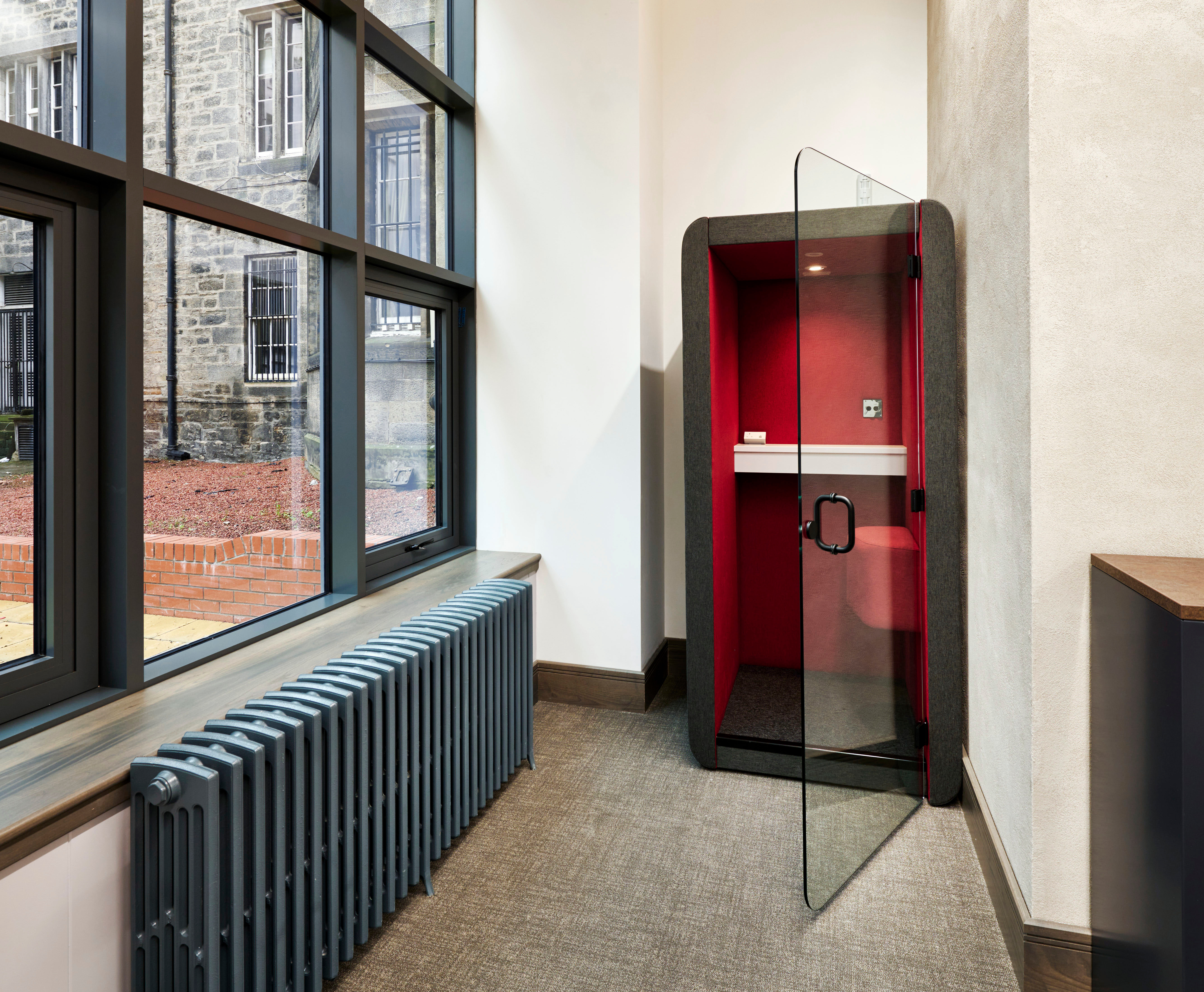 JDD Penelope office phone pod install