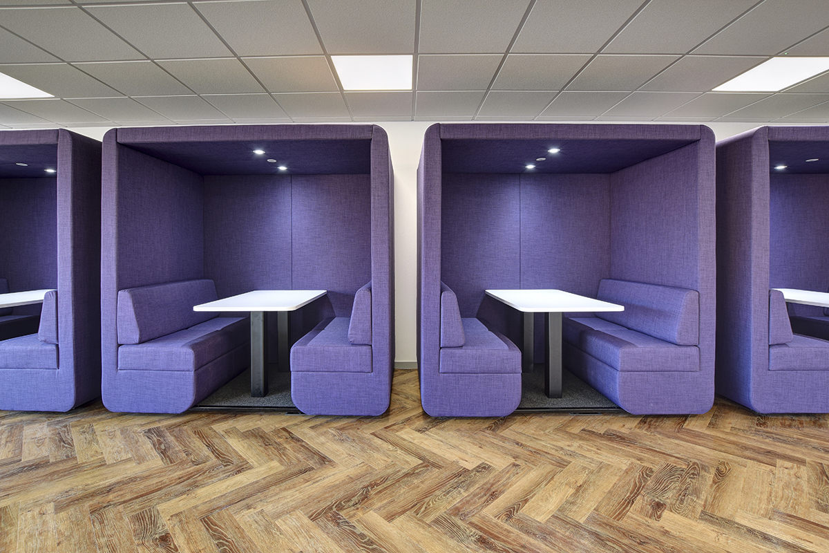 Bob 4 Person School Dining Pods