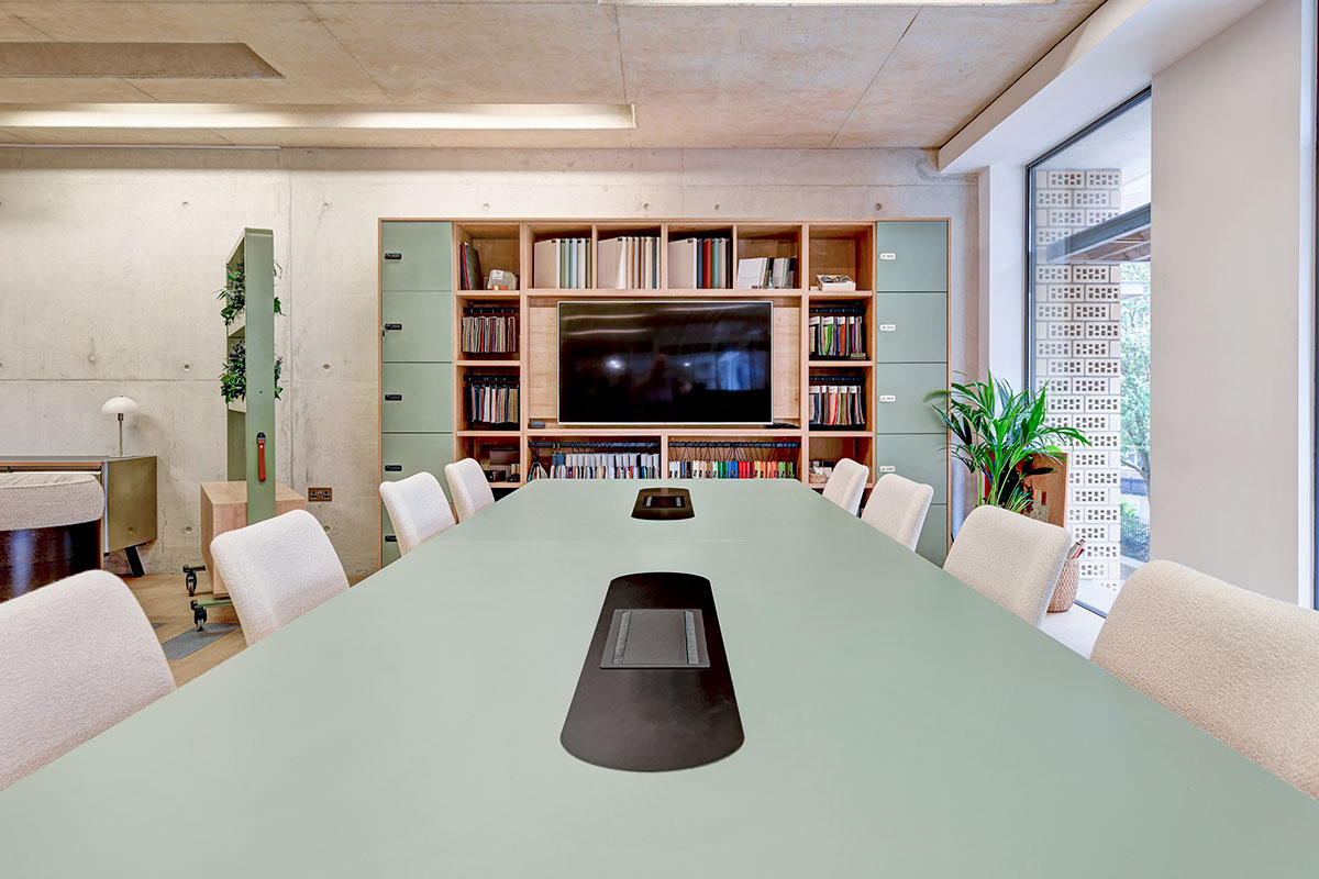 Grain Office Meeting Table & Match Storage at London Showroom