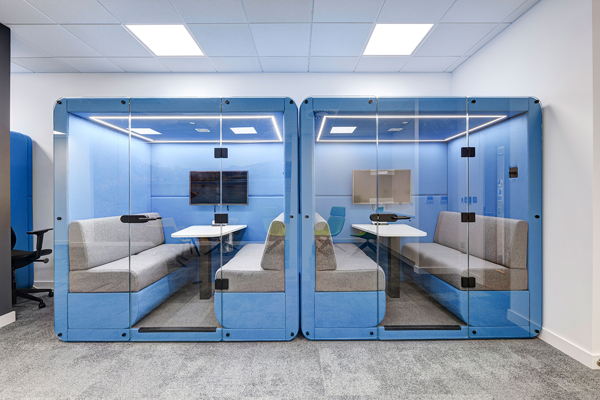 Bob 4 Person Pod at National Highways
