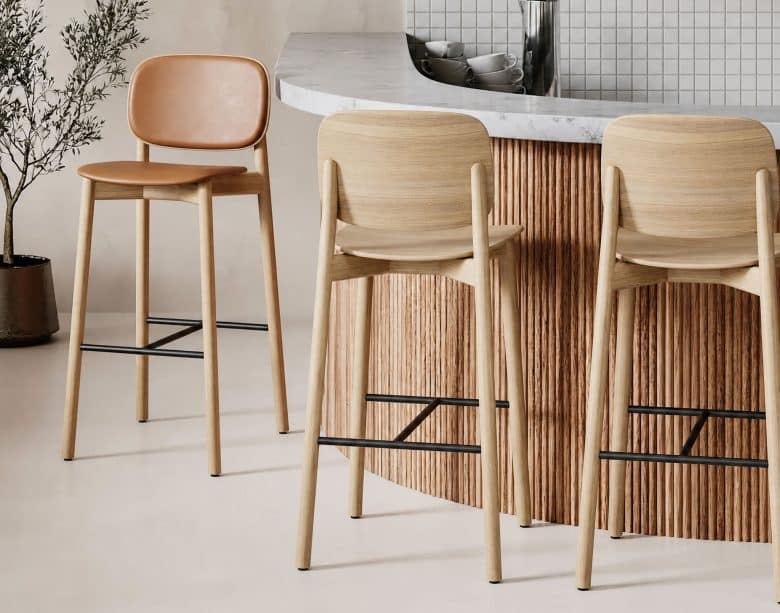 Kitt wooden stools