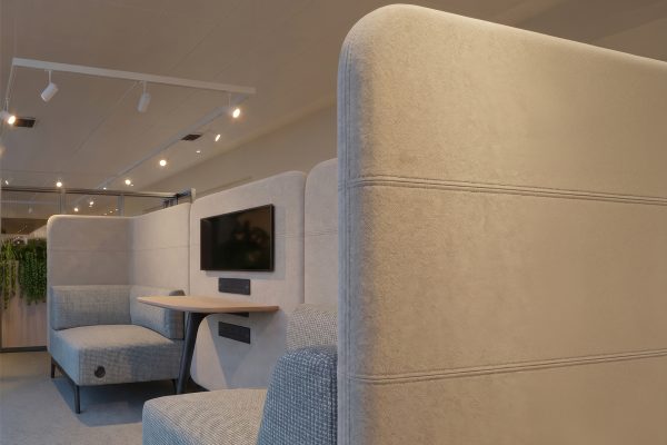 Tryst Curved Open 2 Person Booth