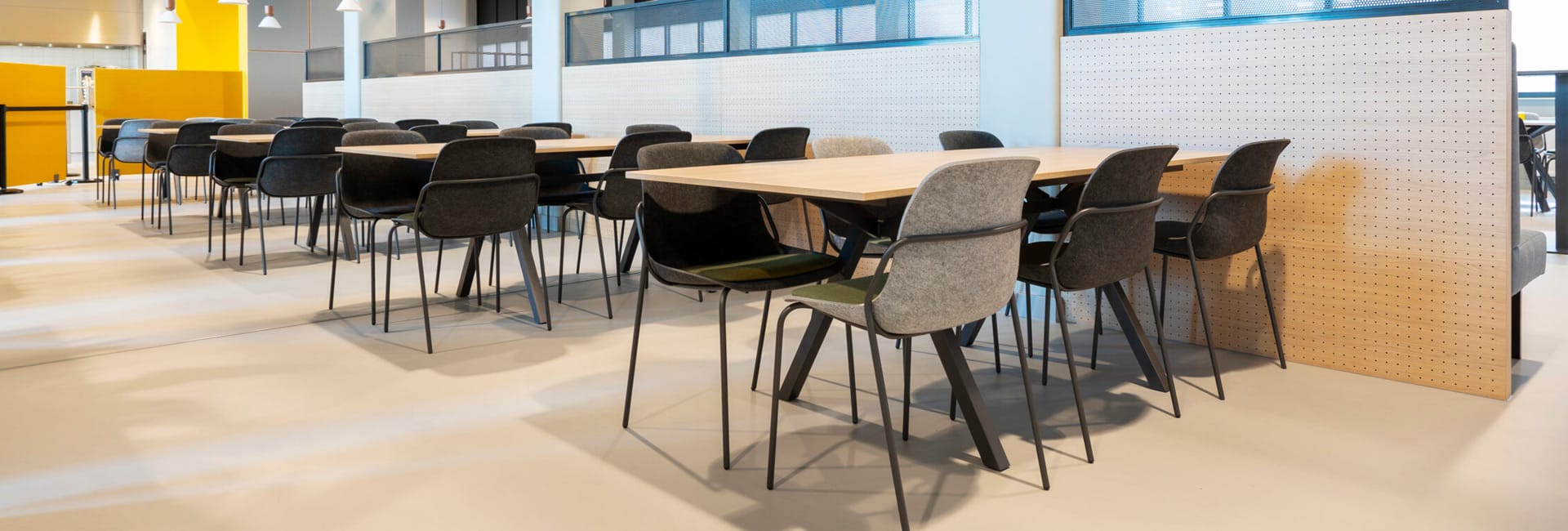Felt Fine stacking chair