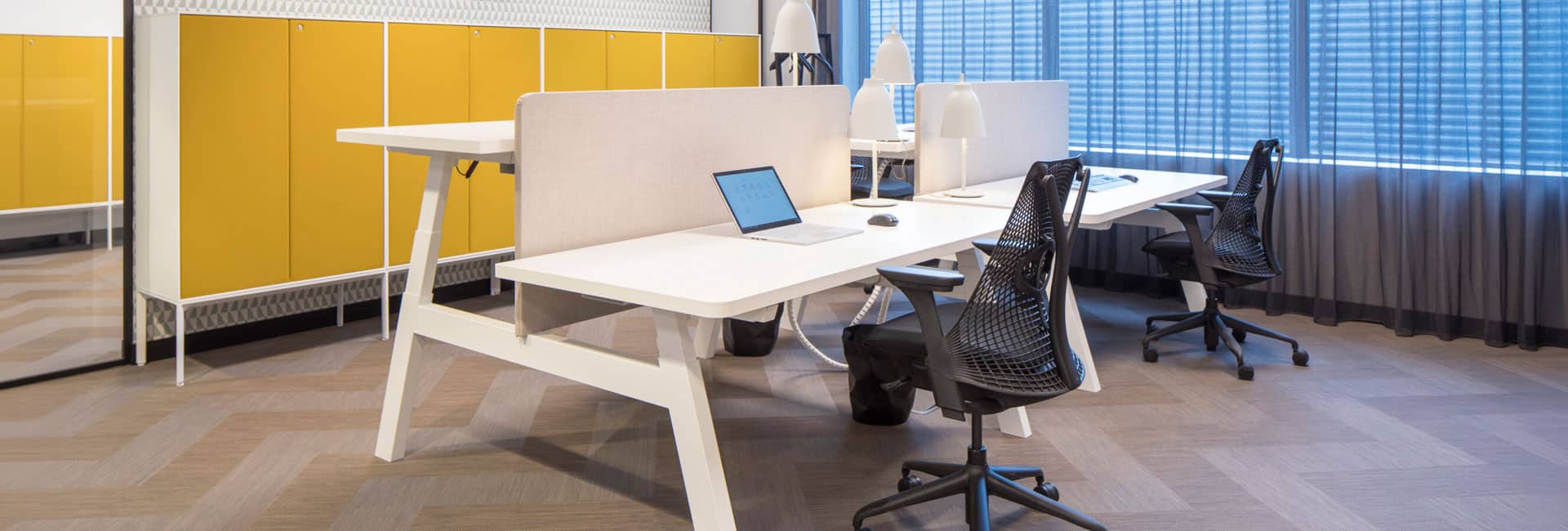 Piqniq height adjustable modular desk